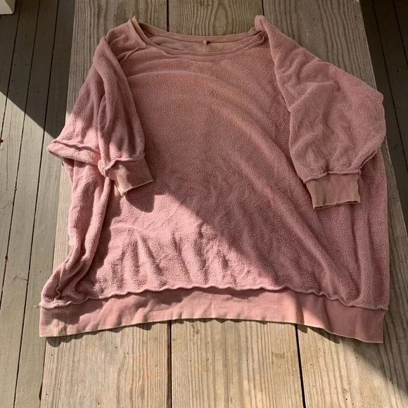Free People oversized sweater - Picture 2 of 3